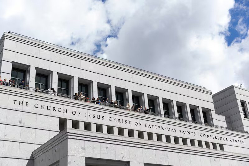 First Presidency Announces Change to Temple Recommend Questions